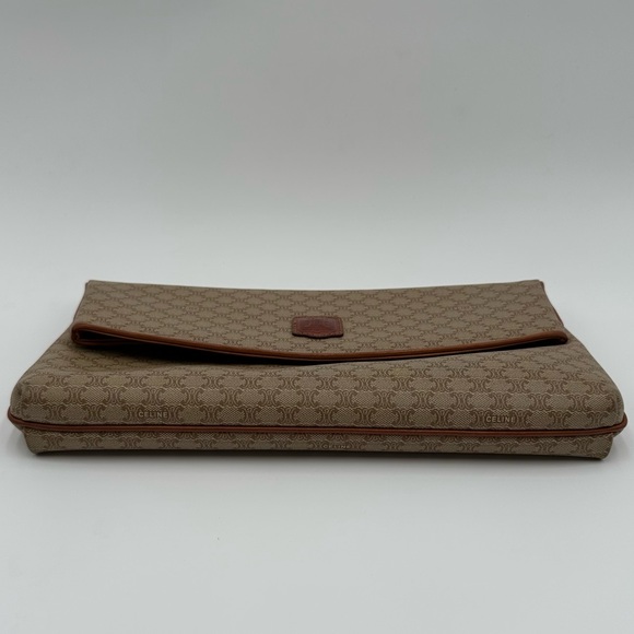 Authentic Vintage Celine Macadam Triomphe Leather Clutch Bag - Picture 10 of 17